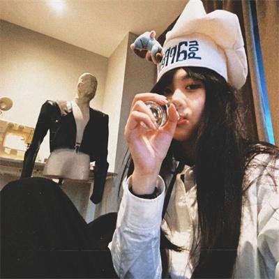 水殿嫦娥